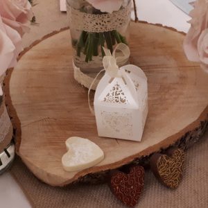 Ivory Heart Rustic Favour Box